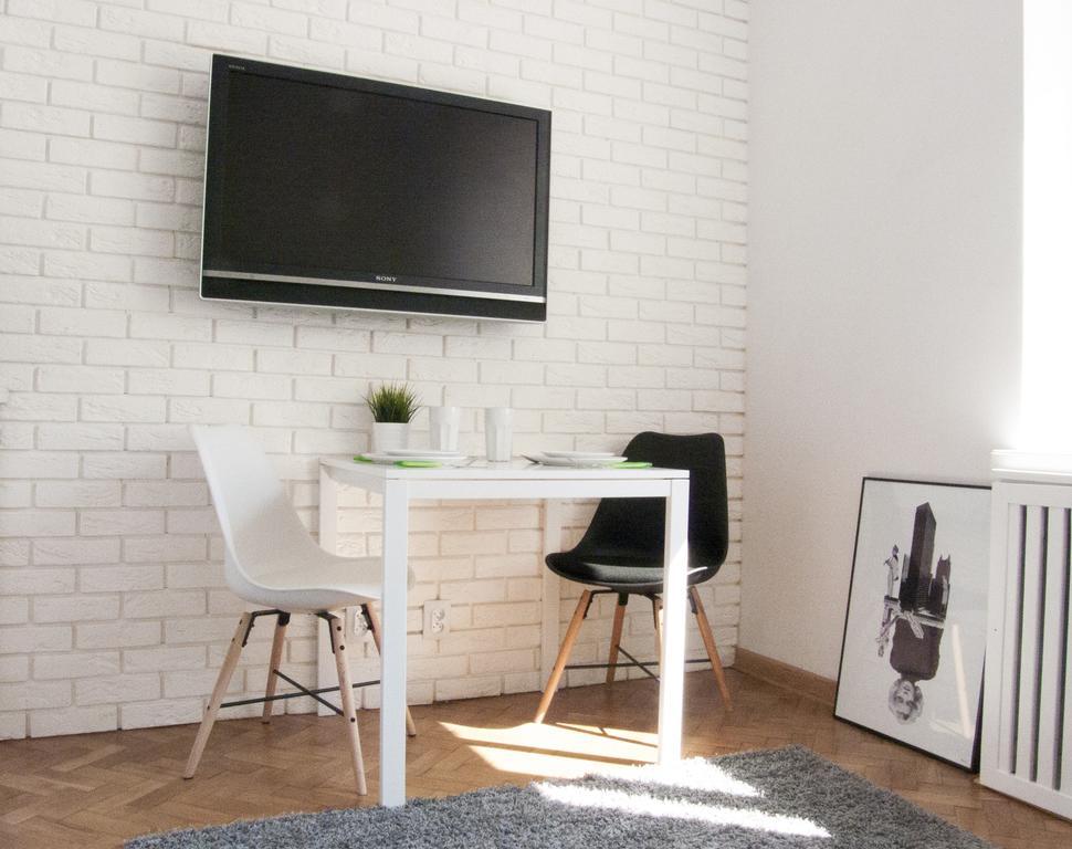 Studio In Heart Of Varsovia Exterior foto